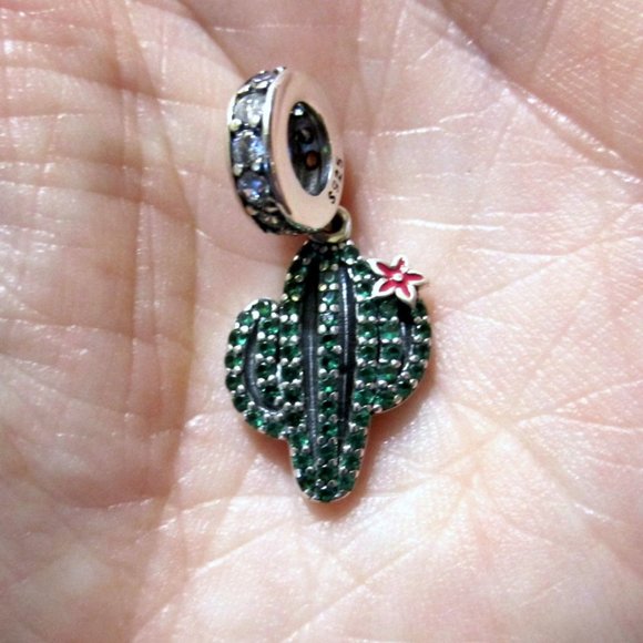 Cactus Charm Bead~Sterling Silver & Cubic Zirconia's~STUNNING!! - Picture 5 of 8